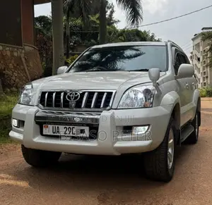 Toyota Land Cruiser Prado 3.0 D-4D 3dr 2007 White