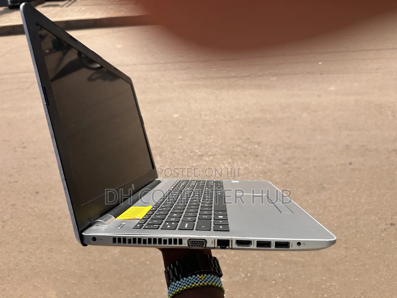 Laptop HP 240 G8 8GB Intel Core i5 SSD 256GB