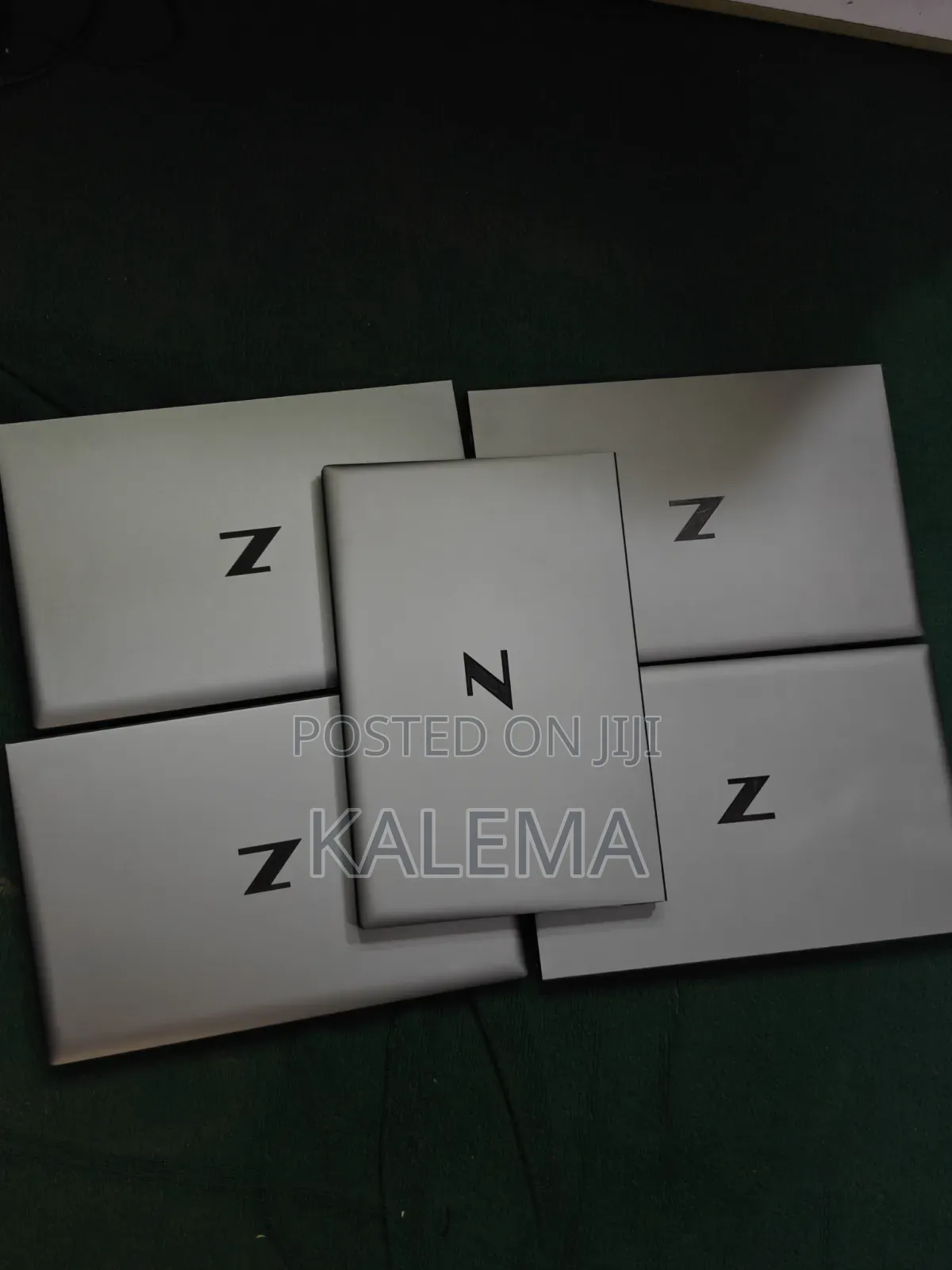 New Laptop HP ZBook Firefly 14 G7 8GB Intel Core i5 SSD 256GB