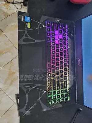 Laptop MSI Cyborg 15 16GB Intel Core 7 SSD 1T