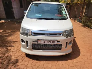 Mitsubishi Delica 2011 White