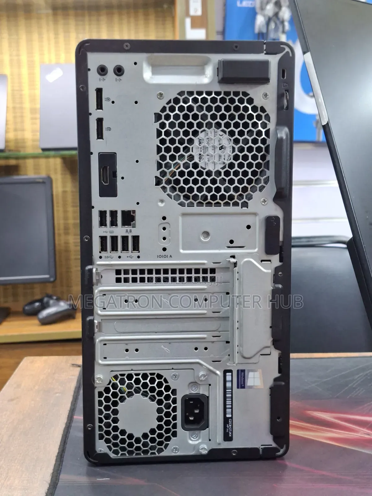 Desktop Computer HP ProDesk 600 G3 8GB Intel Core i7 HDD+SSD 500GB