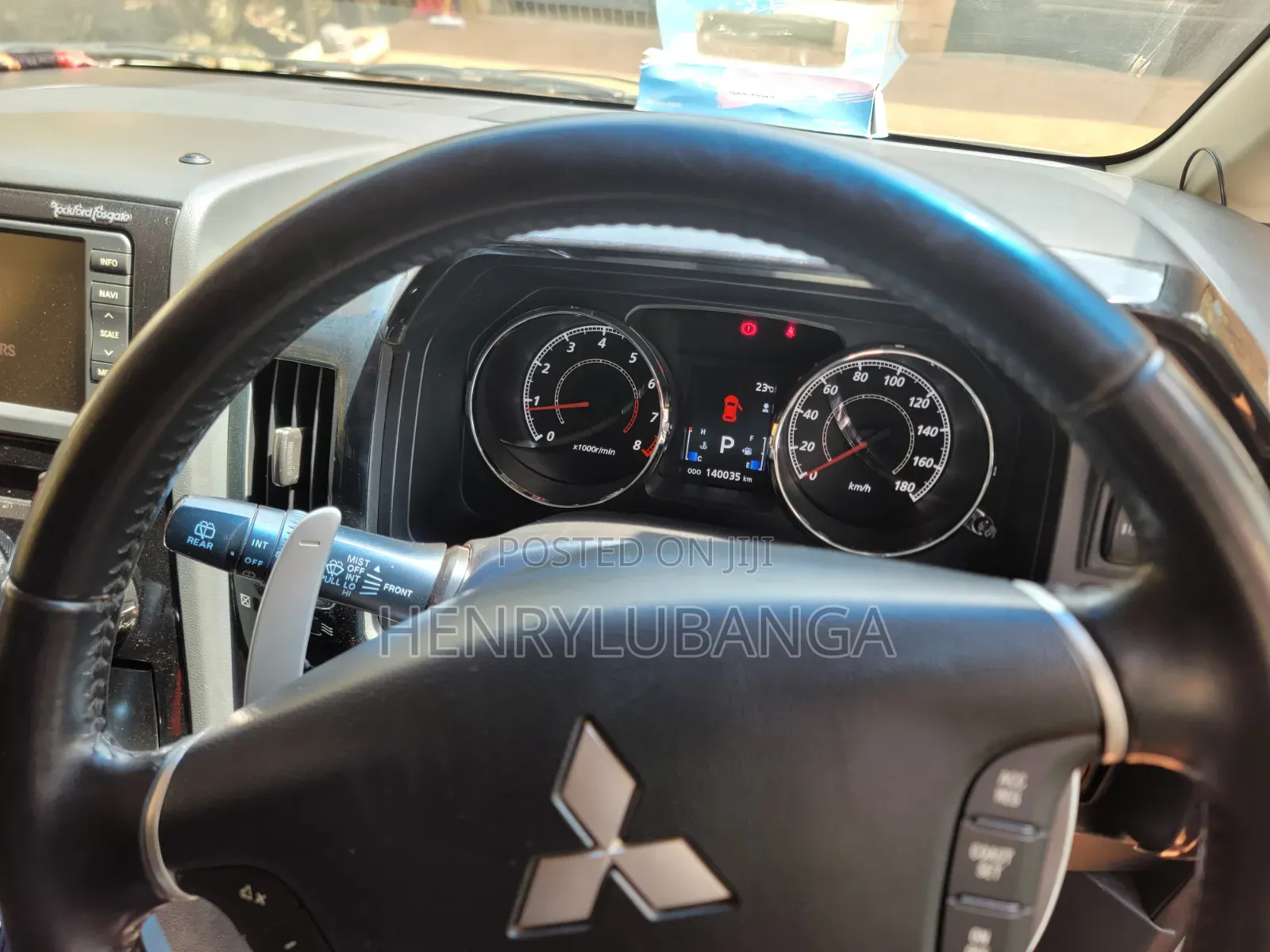 Mitsubishi Delica 2011 White