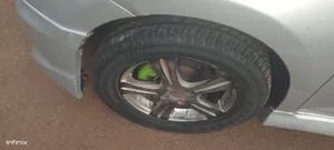 Toyota Ractis 2009 Silver