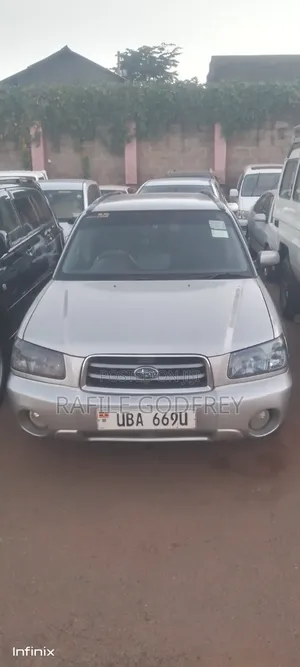 Subaru Forester 2001 Silver