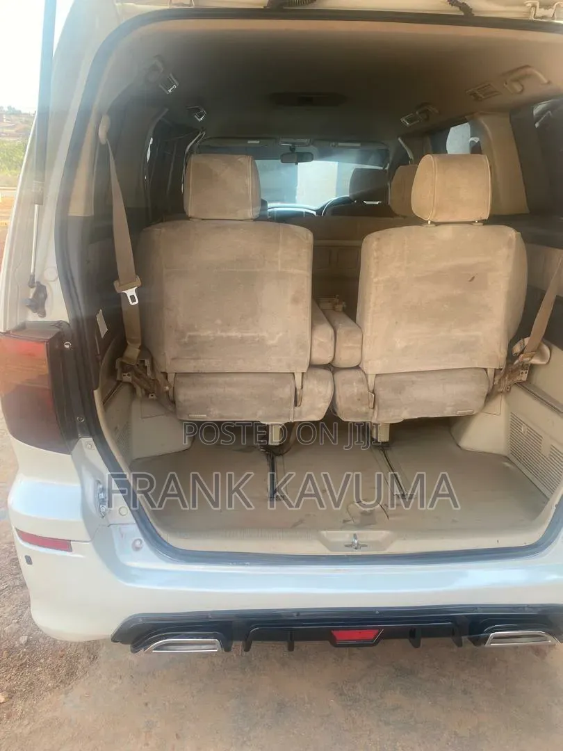 Toyota Alphard 2003 White