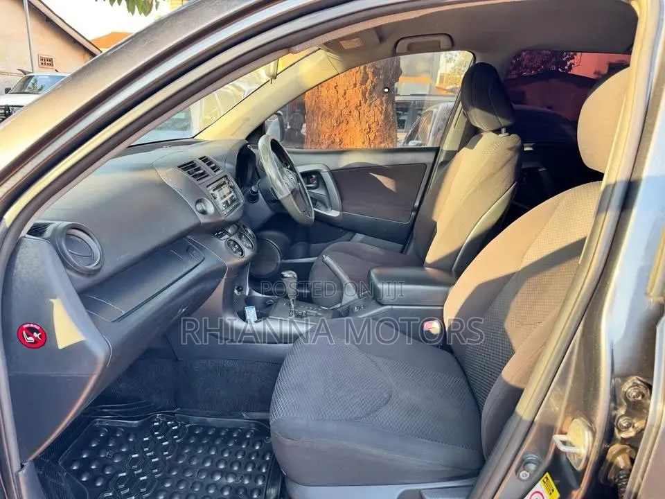 Toyota RAV4 2008 Gray