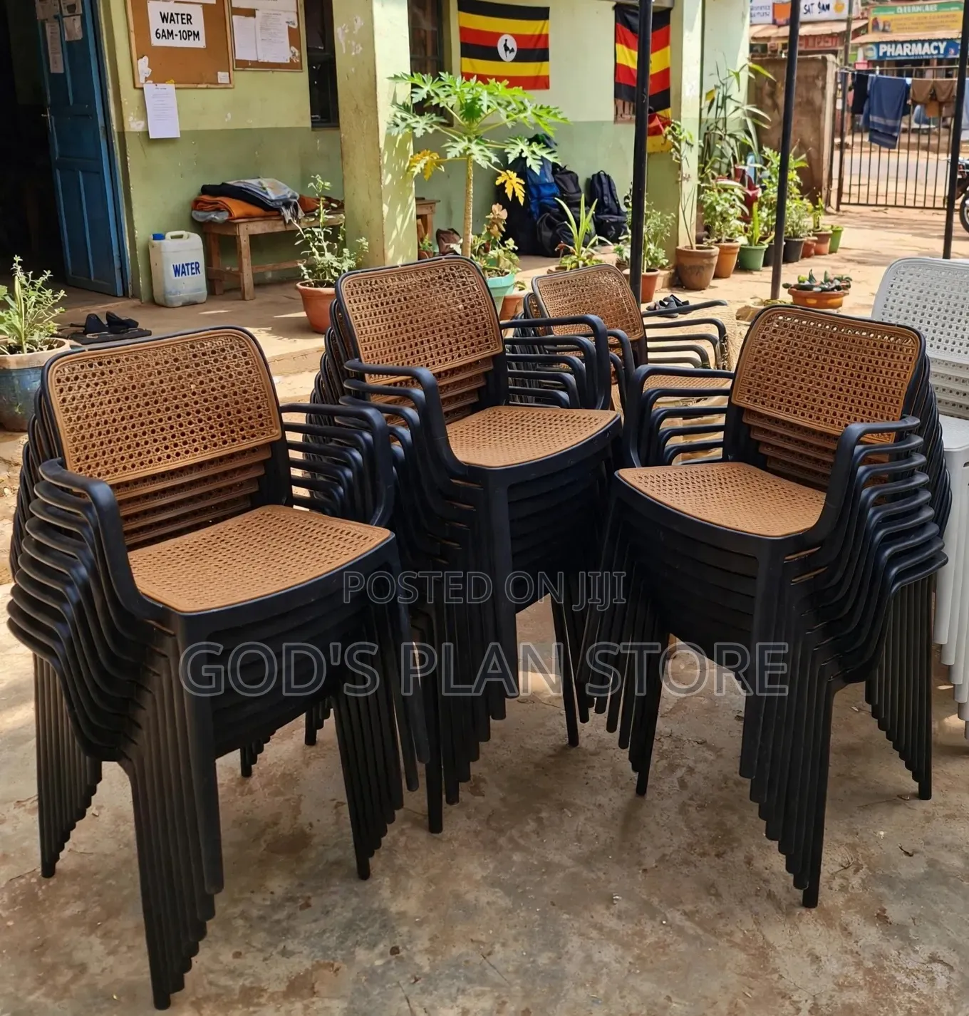 Guests Houses Rattan Plastic Chairs Plastic Chairs