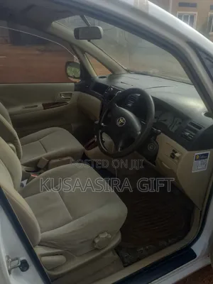 Toyota Corolla Spacio 2005 White