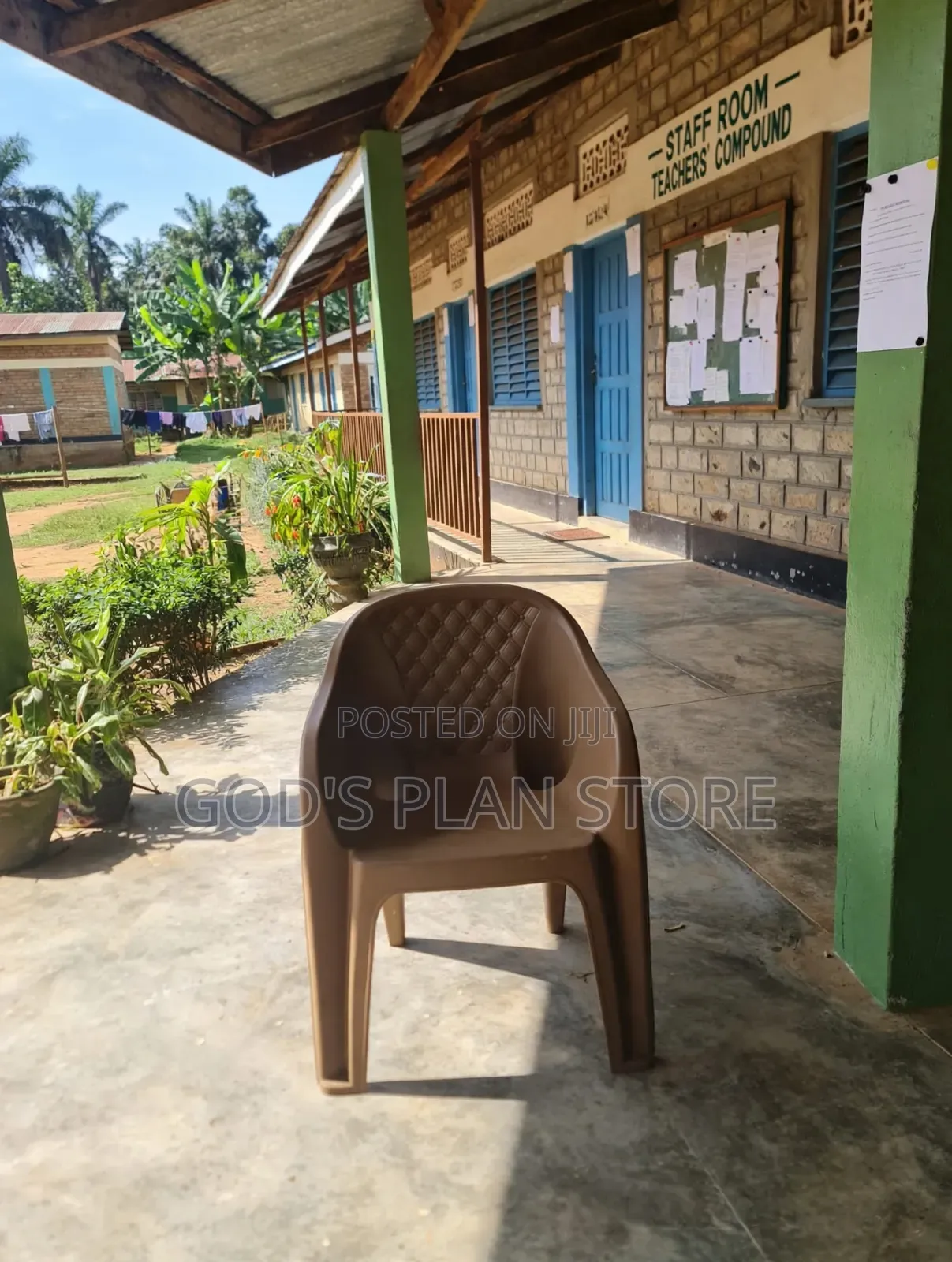 Staff Rooms Office Plastic Chairs Plastic Chairs