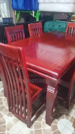 Dinning Table for 6 Seater