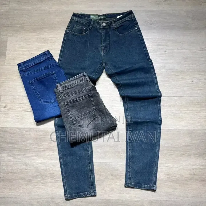 Non Fade Out Jeans
