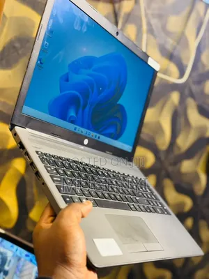 Laptop HP Stream Notebook 8GB AMD Ryzen 5 SSD 256GB