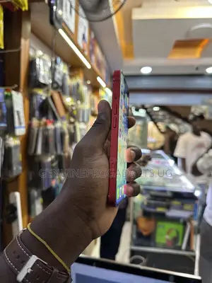 Apple iPhone 13 128 GB Red