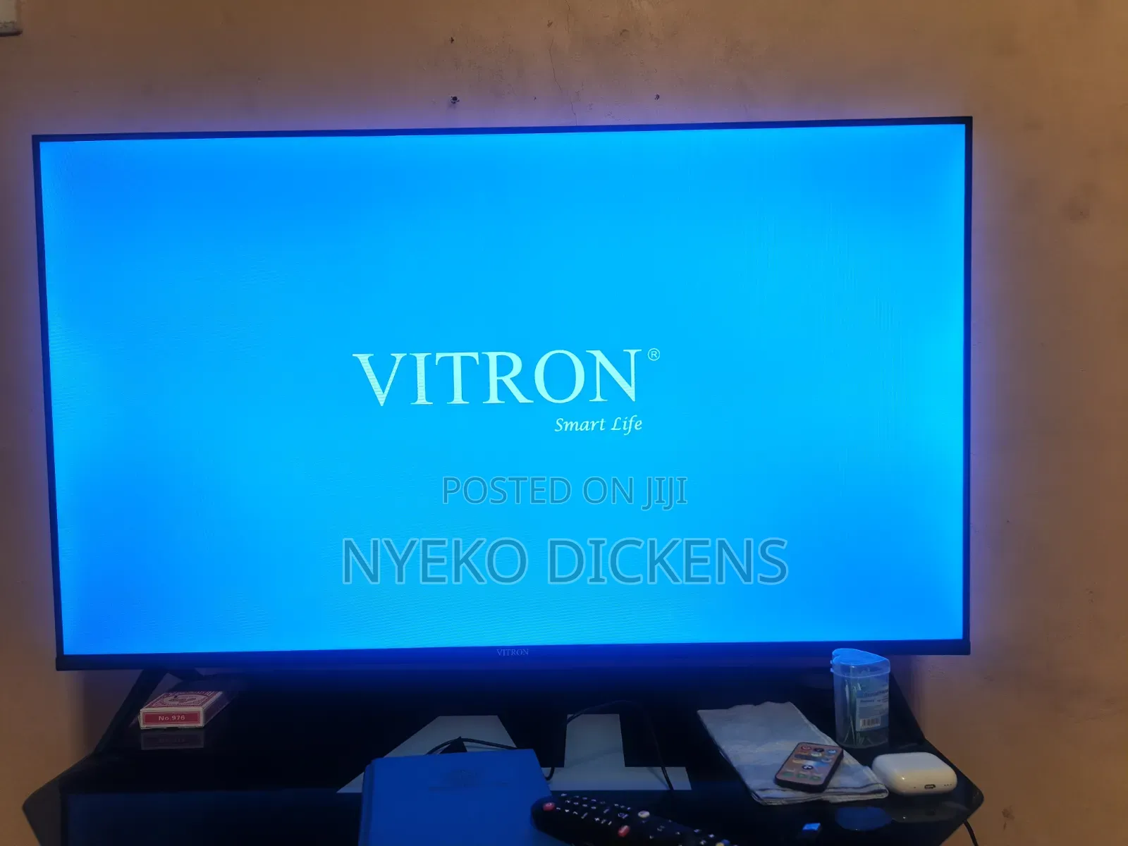 Vitron TV 43 Inc Smart