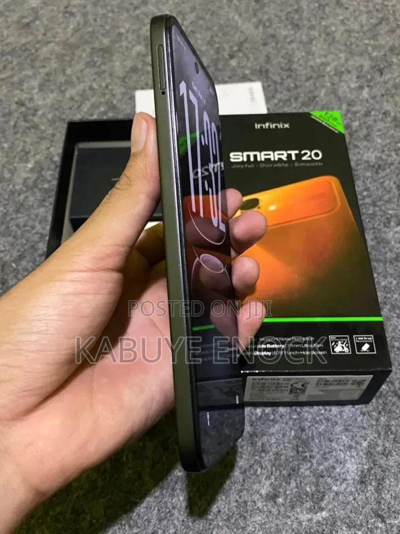 New Infinix Smart 20 128 GB Black