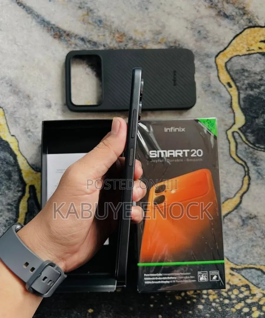 New Infinix Smart 20 128 GB Black