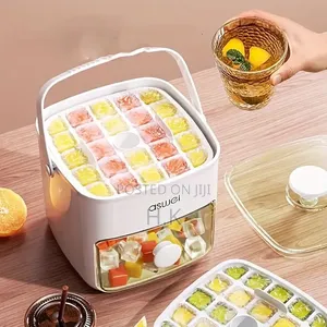 Ice Cube Maker With Tray and Lid, 2-in-1 Design, White