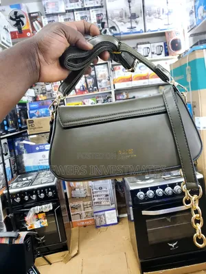 Simple Hand Bag