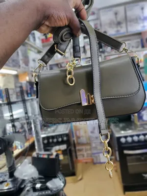Simple Hand Bag