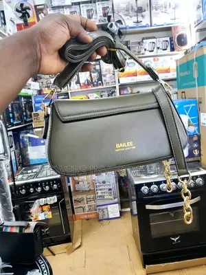 Simple Hand Bag