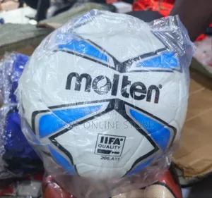 Molten Size 4 