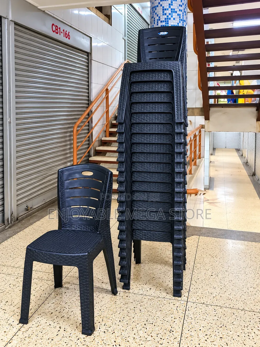 Affordable Plastic Chairs Plastic Chairs 1Pcs