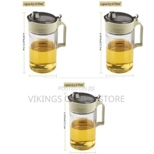 Oil Dispenser Bottle With a 650ml Capacity and a Drip-Free Spout