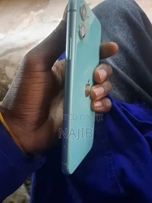 Apple iPhone 11 64 GB