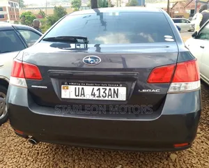 Subaru Legacy 2010 Black