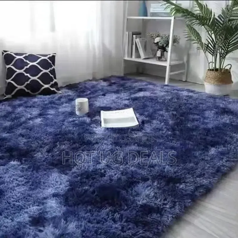 Medium Size 1.5m X 2m Shaggy Fluffy Center Carpets