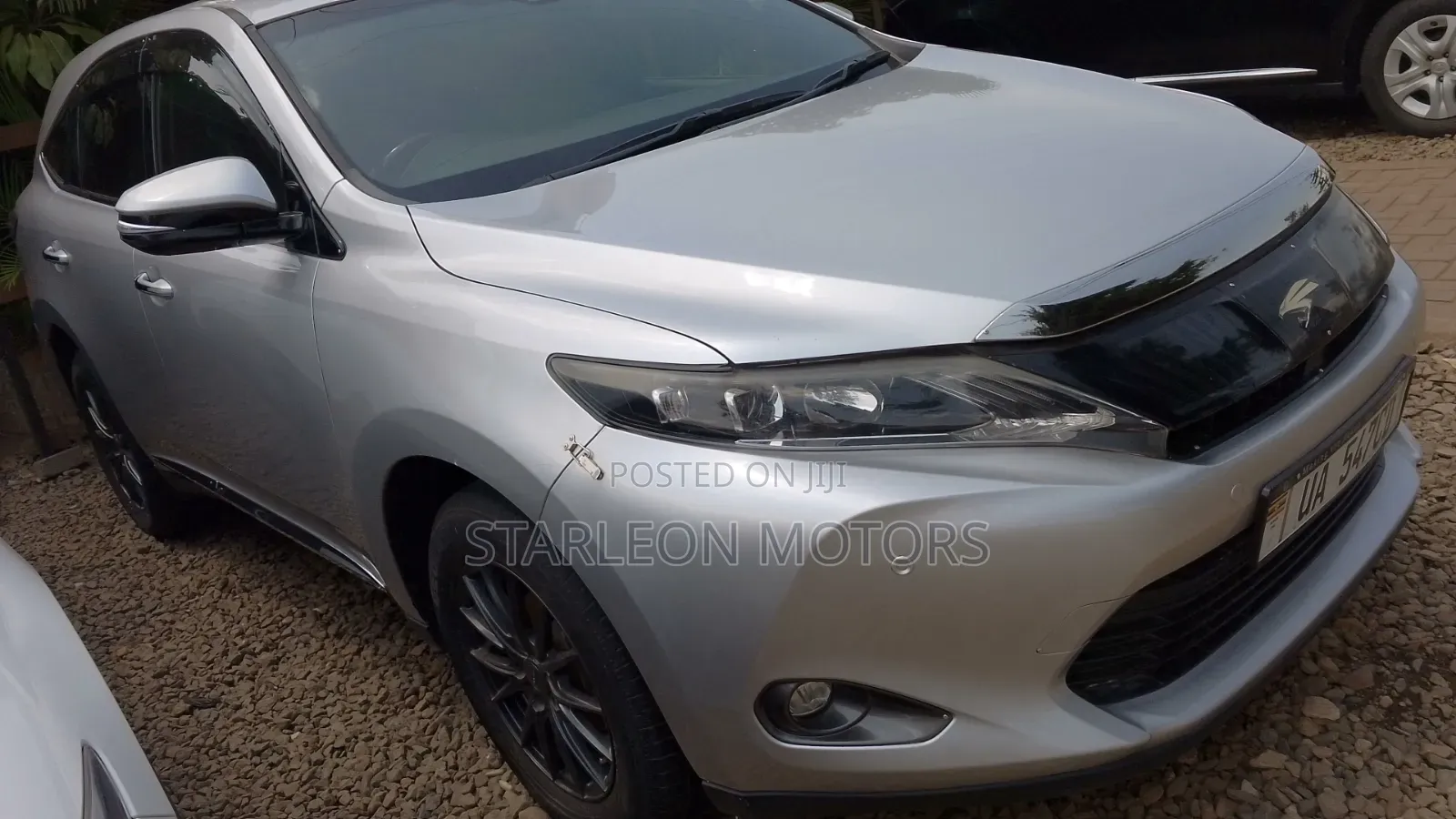 Toyota Harrier 2015 Silver