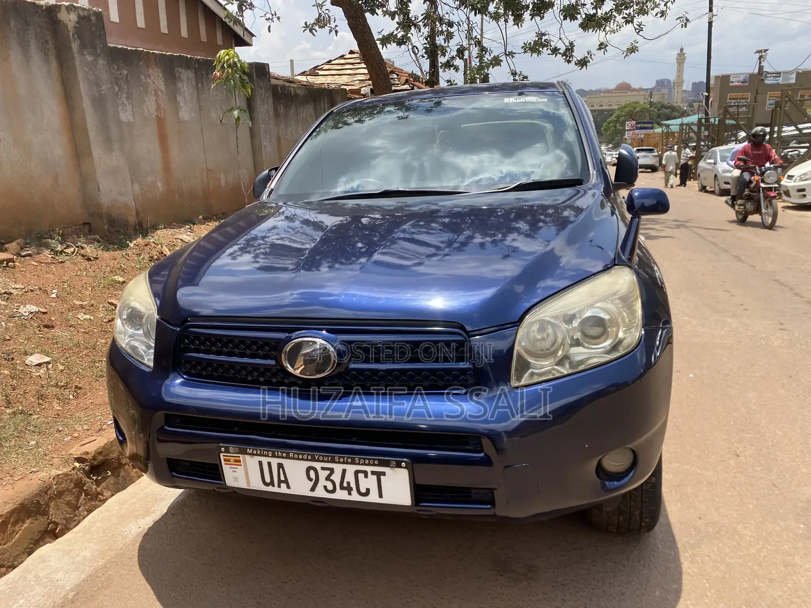 Toyota RAV4 2010 Blue