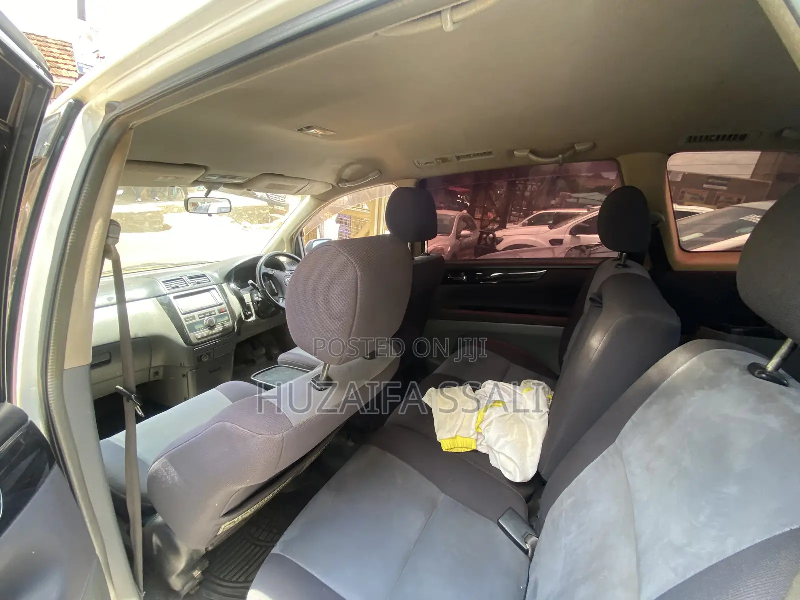 Toyota Ipsum 2005 White
