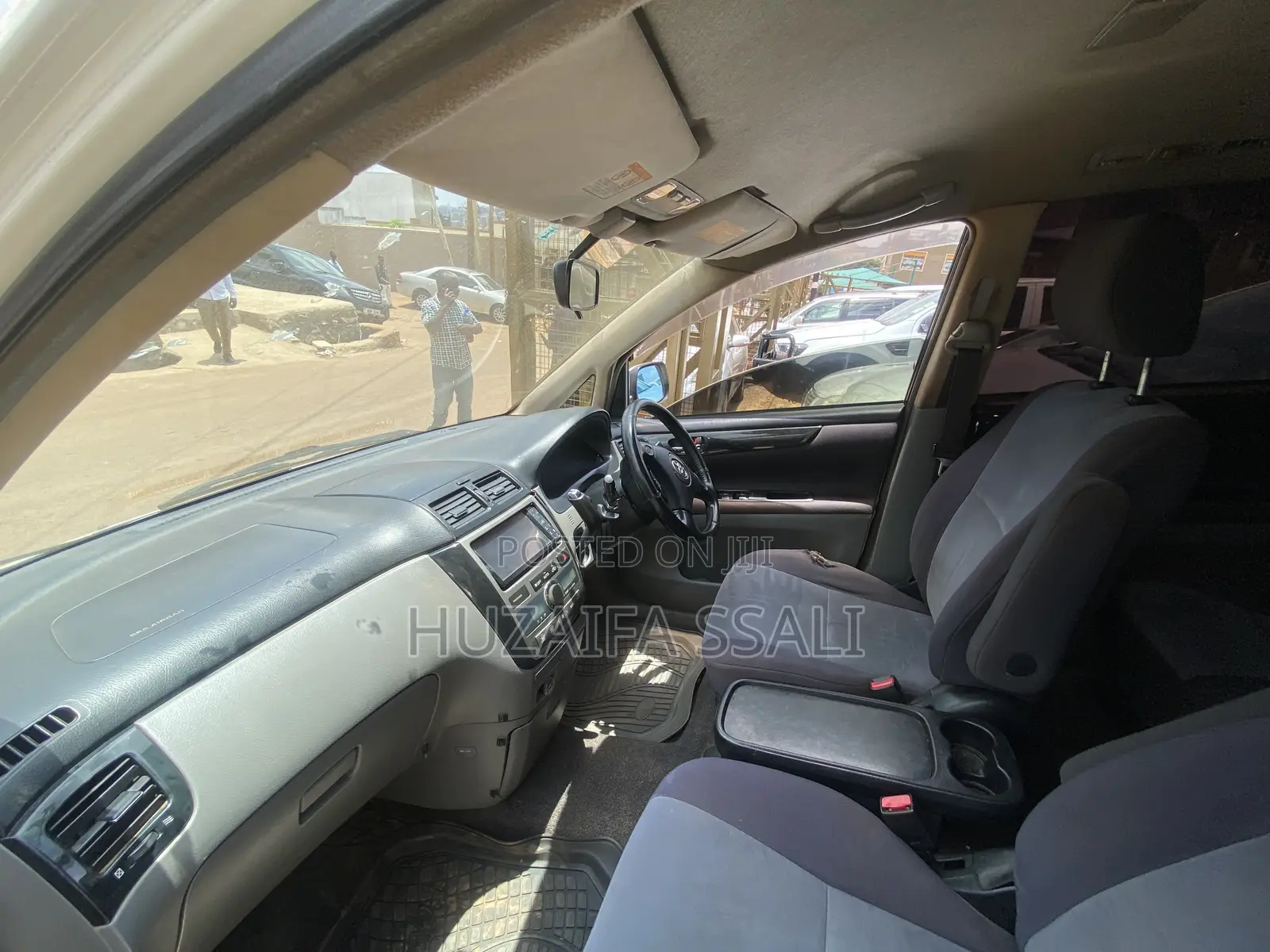 Toyota Ipsum 2005 White