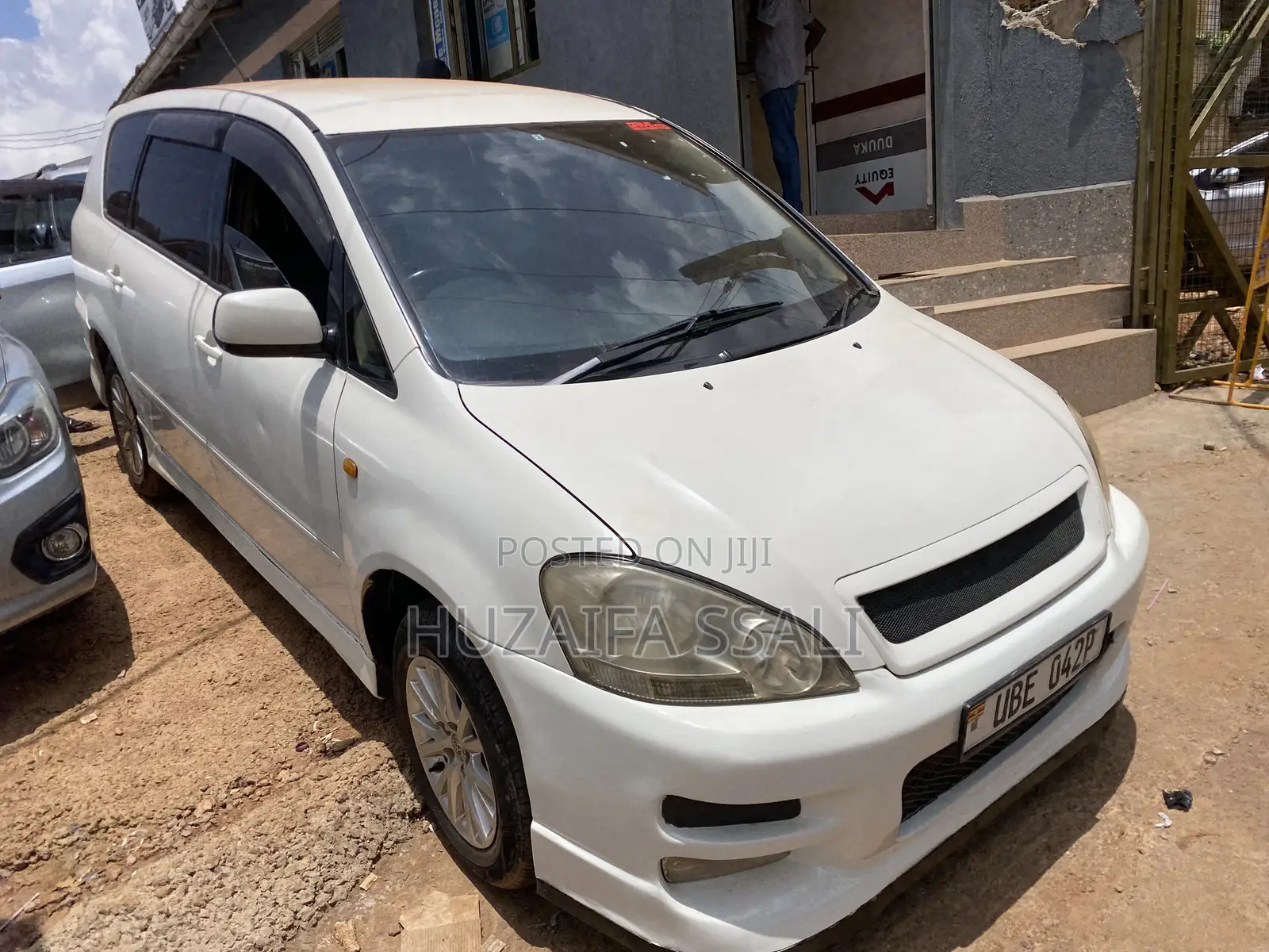 Toyota Ipsum 2005 White