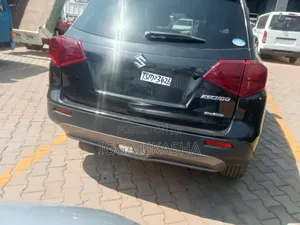 Suzuki Escudo 2013 Black