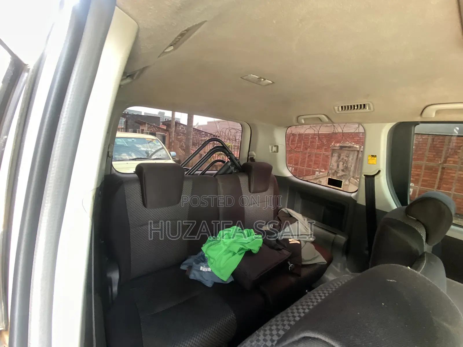 Toyota Noah 2011 White