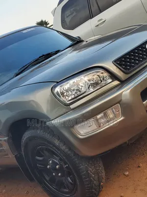 Toyota RAV4 Automatic 2000 Green