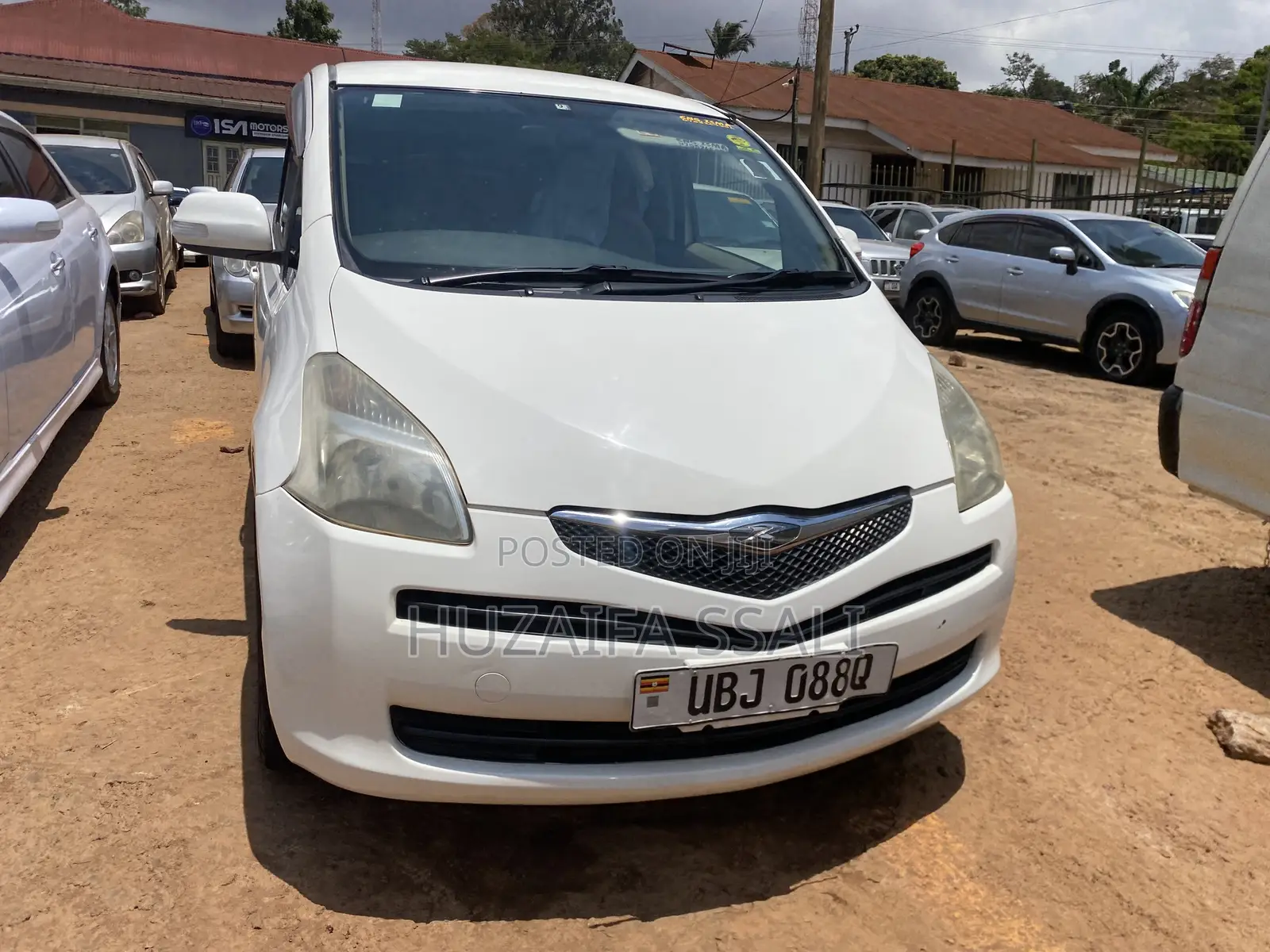 Toyota Ractis 2009 White