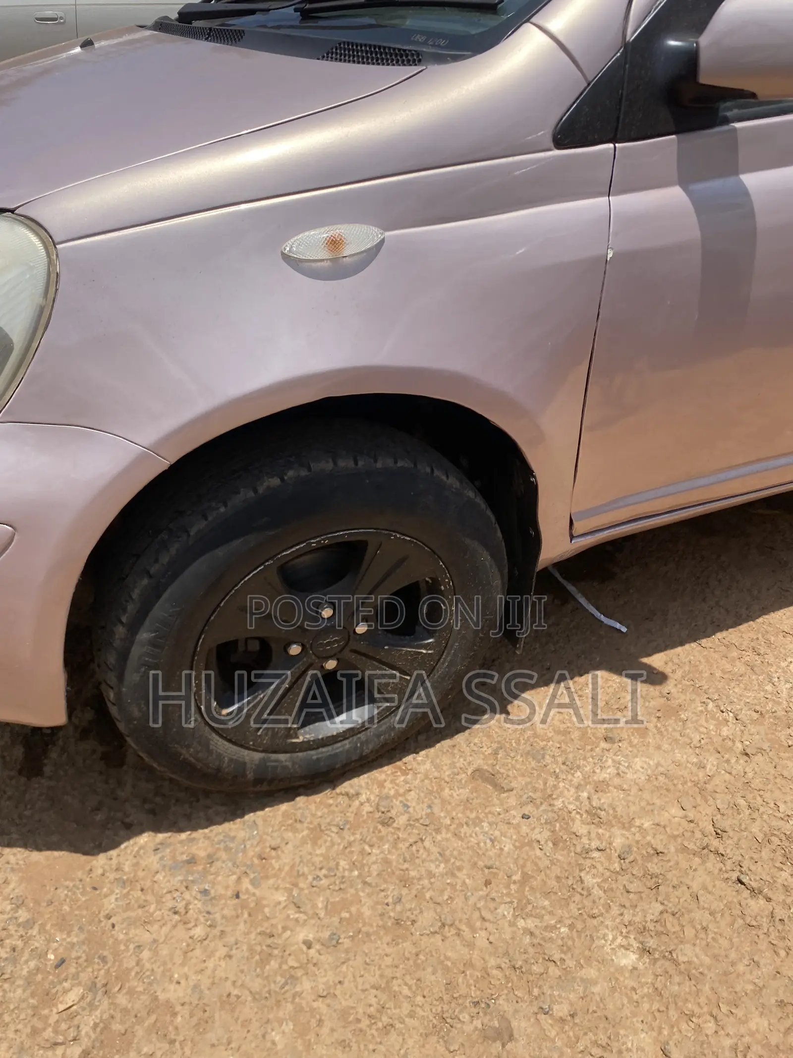 Toyota Vitz 2009 Gray
