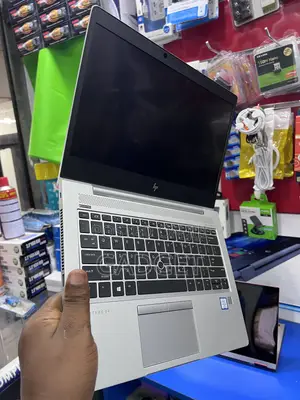 Laptop HP EliteBook 830 G6 8GB Intel Core i5 SSD 256GB