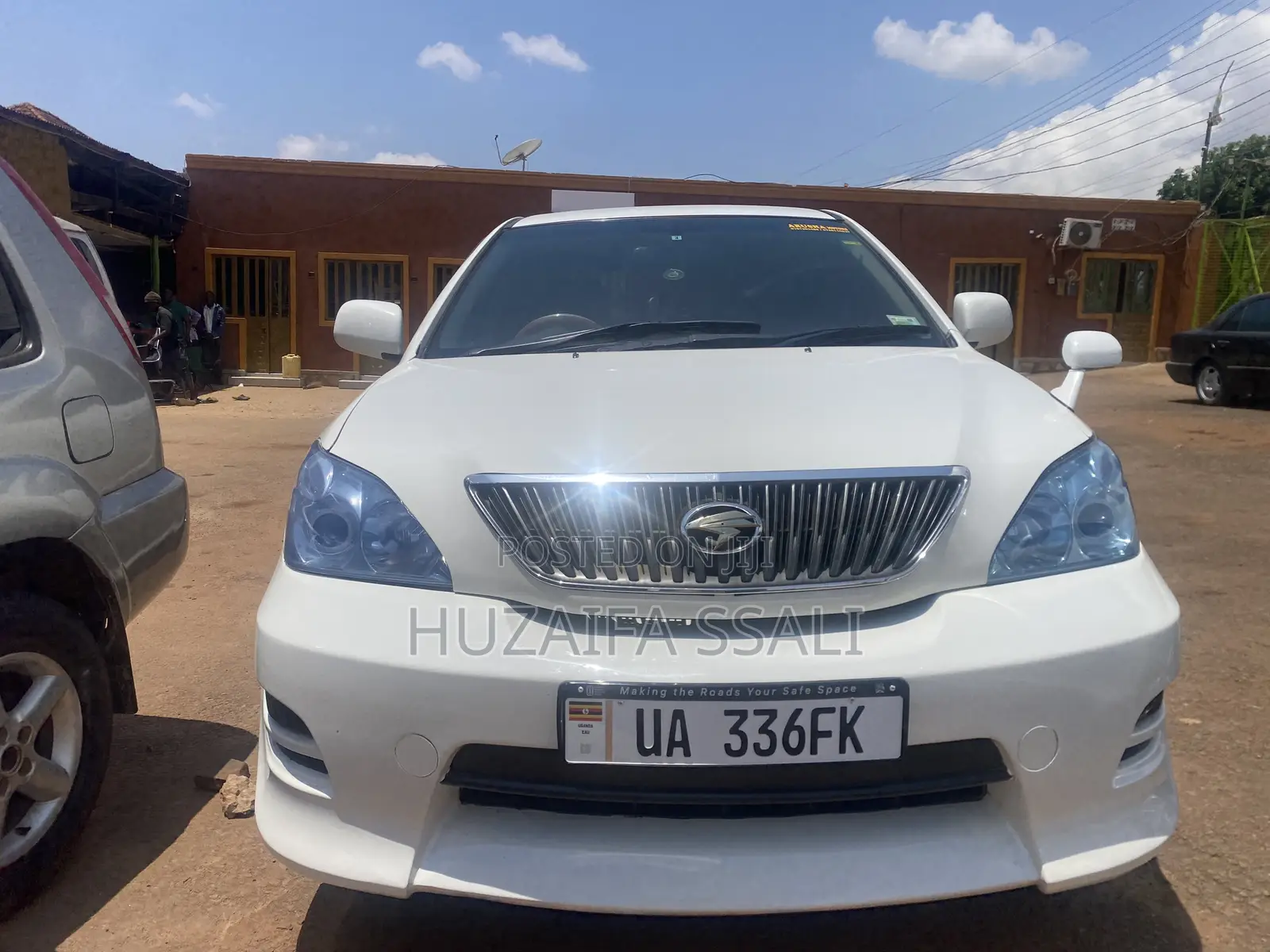 Toyota Harrier 2010 White