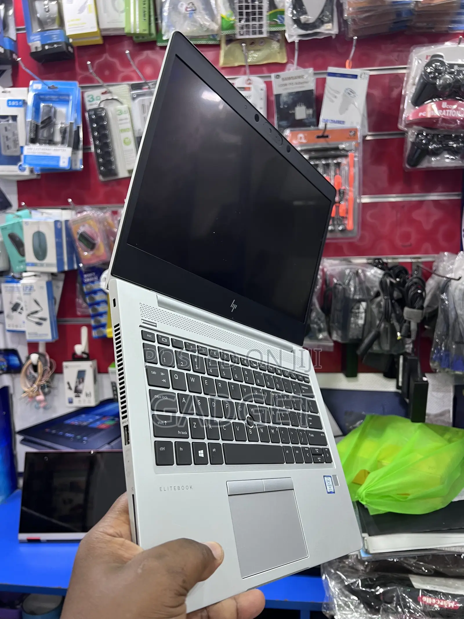 Laptop HP EliteBook 830 G6 8GB Intel Core i5 SSD 256GB