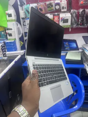 Laptop HP EliteBook 830 G6 8GB Intel Core i5 SSD 256GB