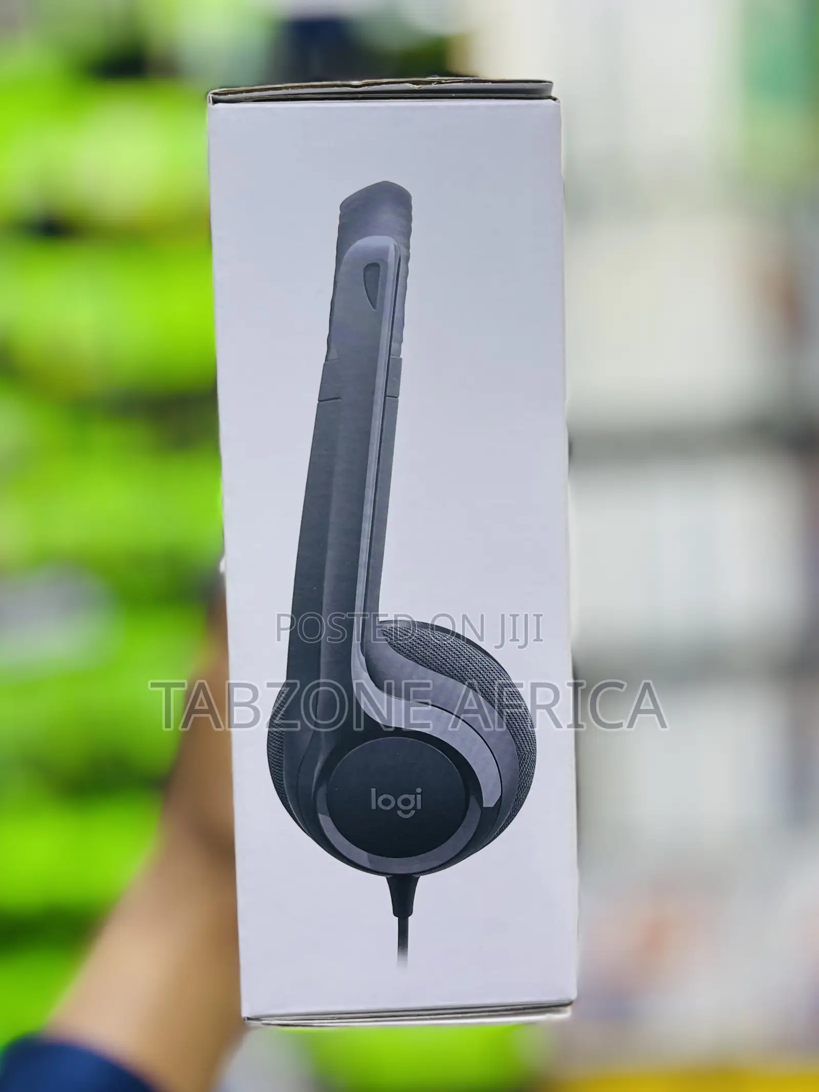 New Logitech H390 USB-A Headset With Noise Cancellation