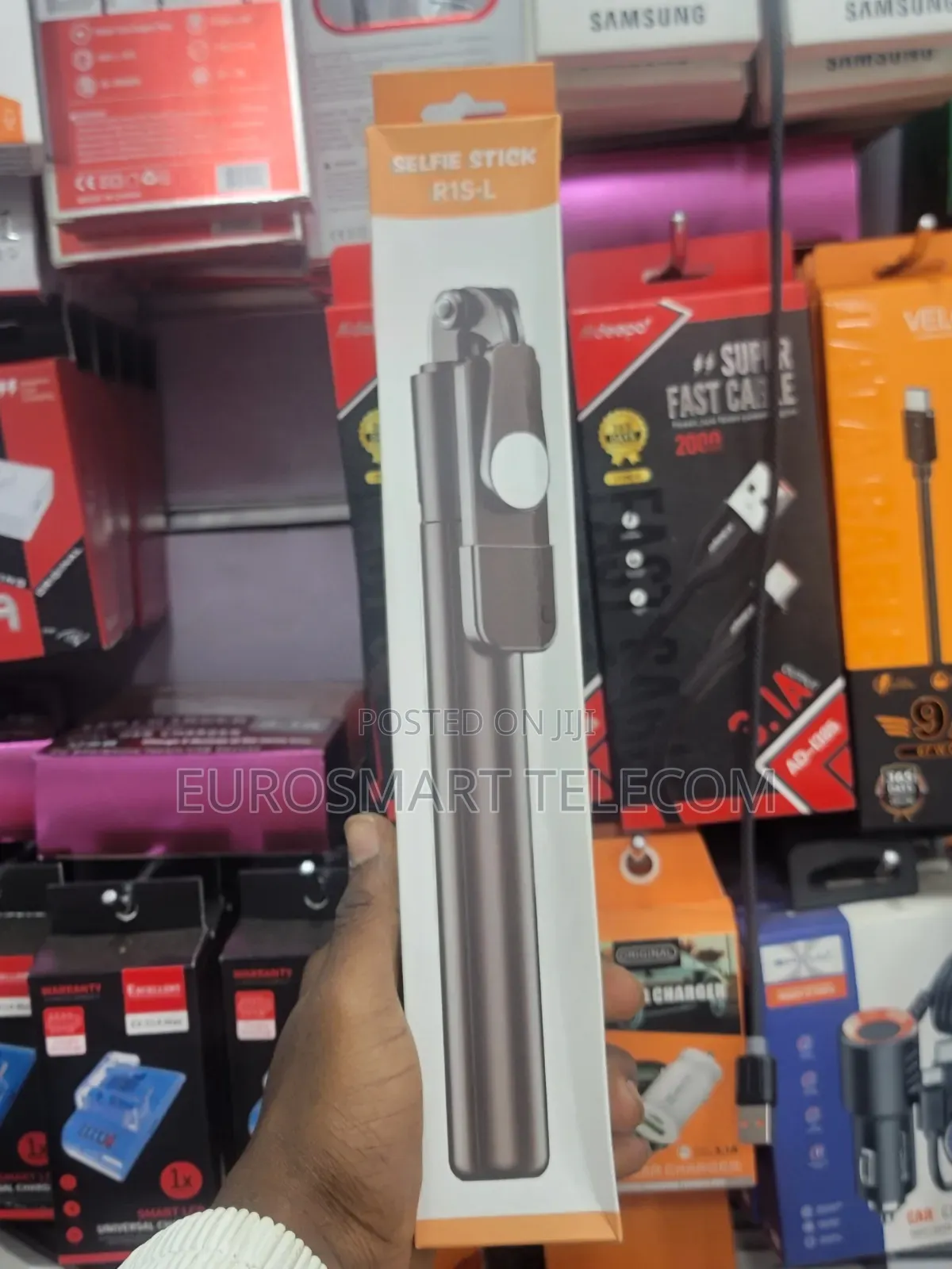 R1-L Tripod Selfie Stick