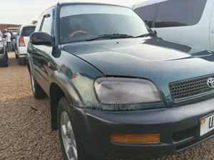 Toyota RAV4 1999