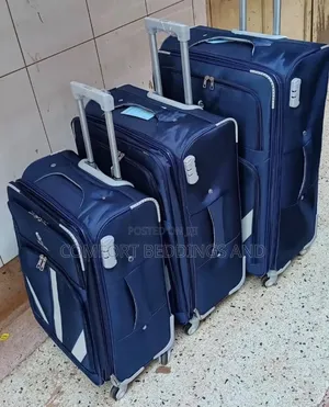 D Favors Suitcases Set
