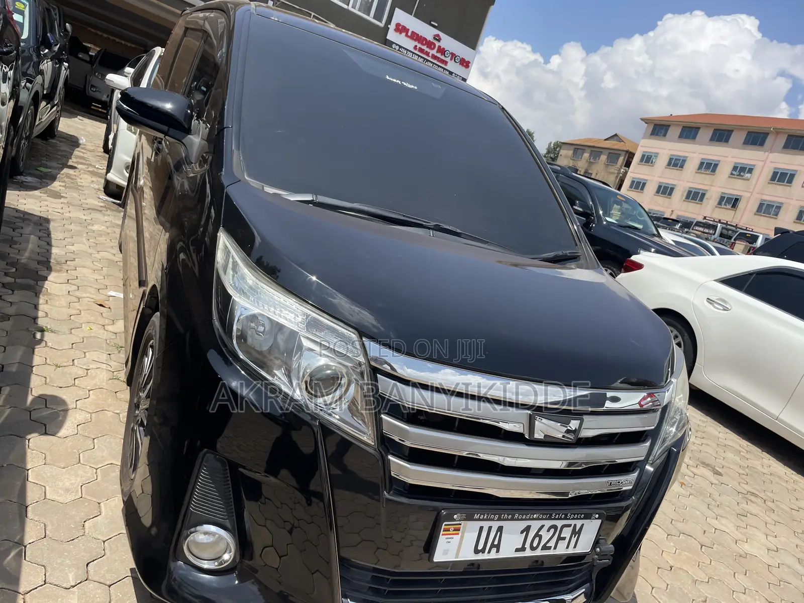Toyota Noah 2016 Black